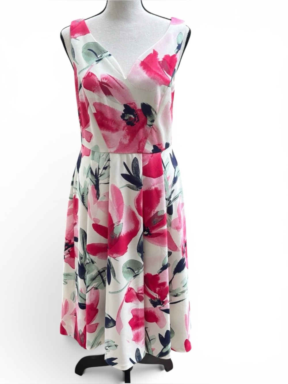Size 6 DKNY White Maxi Dress with Pink Floral Print